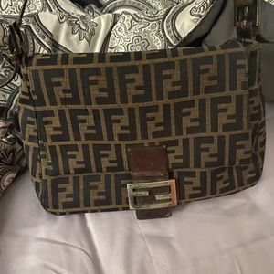Fendi great condition bag lg size